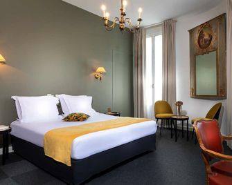 Hotel Saint Regis - Chalon-sur-Saône - Bedroom