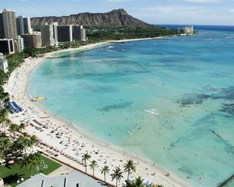 2 Units in Honolulu - Walk to Waikiki Beach! Sleeps 8. - Honolulu - Platja