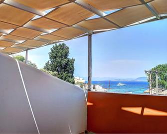 Benitses Arches - Benitses - Parveke