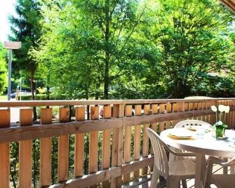 VVF Les Vosges Bitche - 3 Room Apartment 4 people 1 baby - Bitche - Balcon