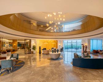 Radisson Resort Khopoli - Khopoli - Lobby