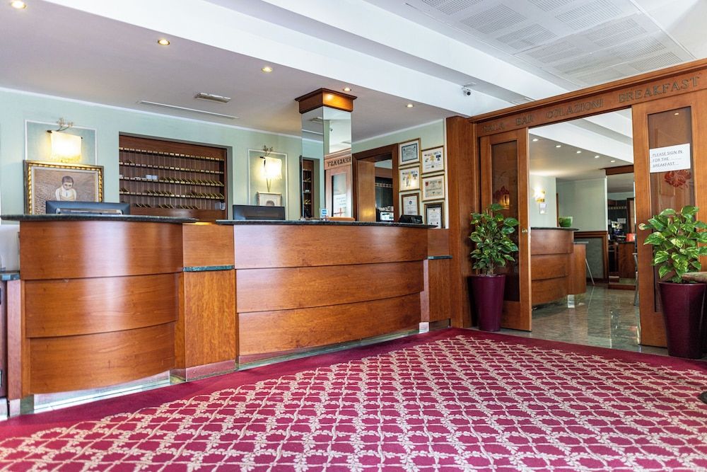 Hotel Mary thumbnail 2