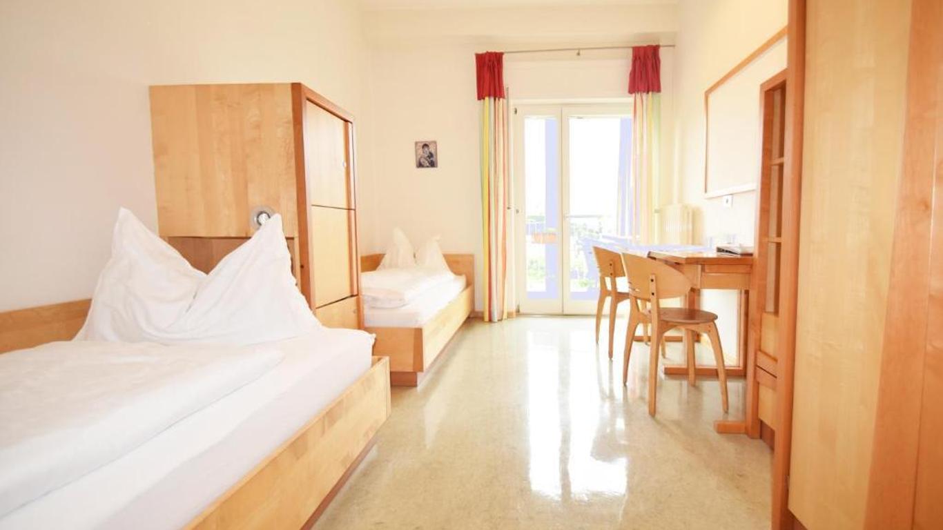 Pension Salvatorianerinnen