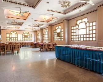 Hotel Saurab - Dehradun - Restaurante