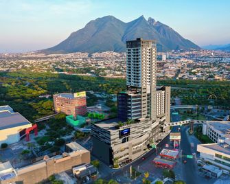 Holiday Inn Express Monterrey - Fundidora By IHG - מונטרי - נוף חיצוני