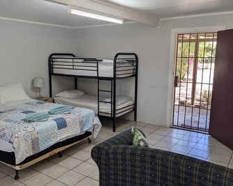 Blackall Caravan Park - Blackall - Habitación