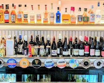 Ambassadors Hotel - Adelaide - Bar