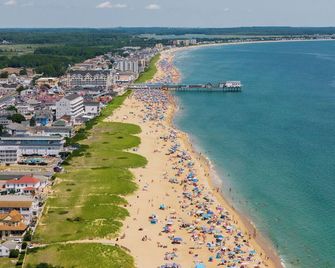 Kebek 3 Oceanside Motel - 老果園海灘 - 海灘