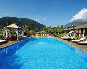 Ruster Resort - Algund - Pool