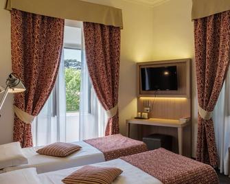 Hotel Casa Valdese Roma - Rzym - Sypialnia