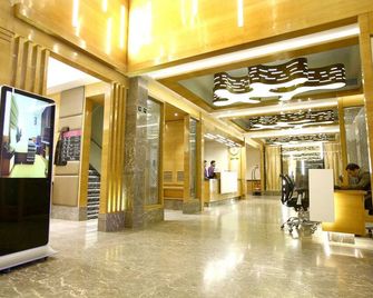 Regenta Central the Crystal - Kanpur - Lobby
