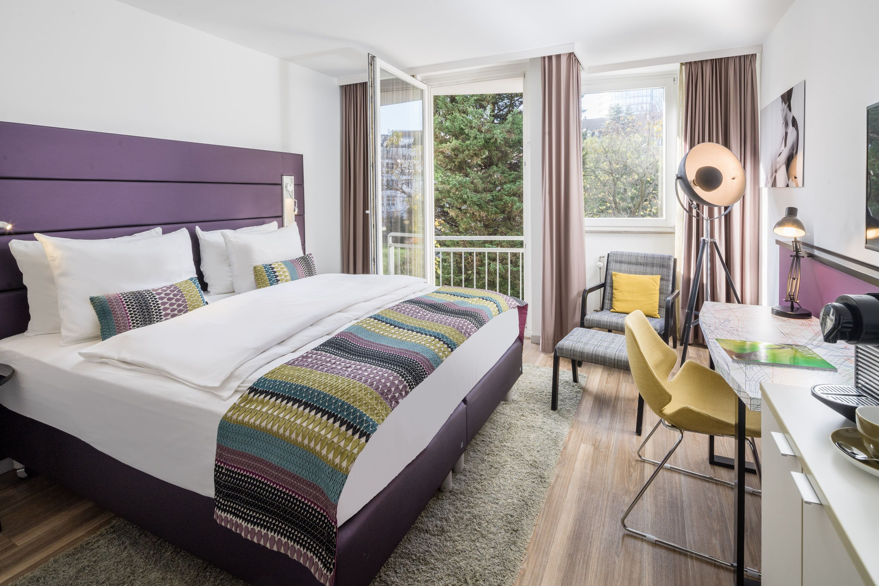 Hotel Indigo Düsseldorf - Victoriaplatz - דיסלדורף - חדר שינה