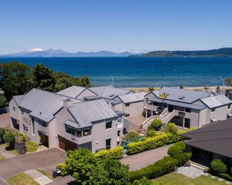 Baycrest Lodge - Taupo - Rakennus