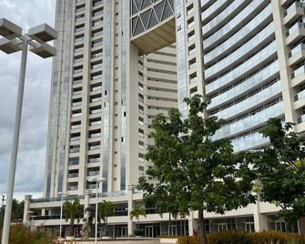 Apartamento Aconchegante ao Lado do Cariri Shopping - Crato - Building