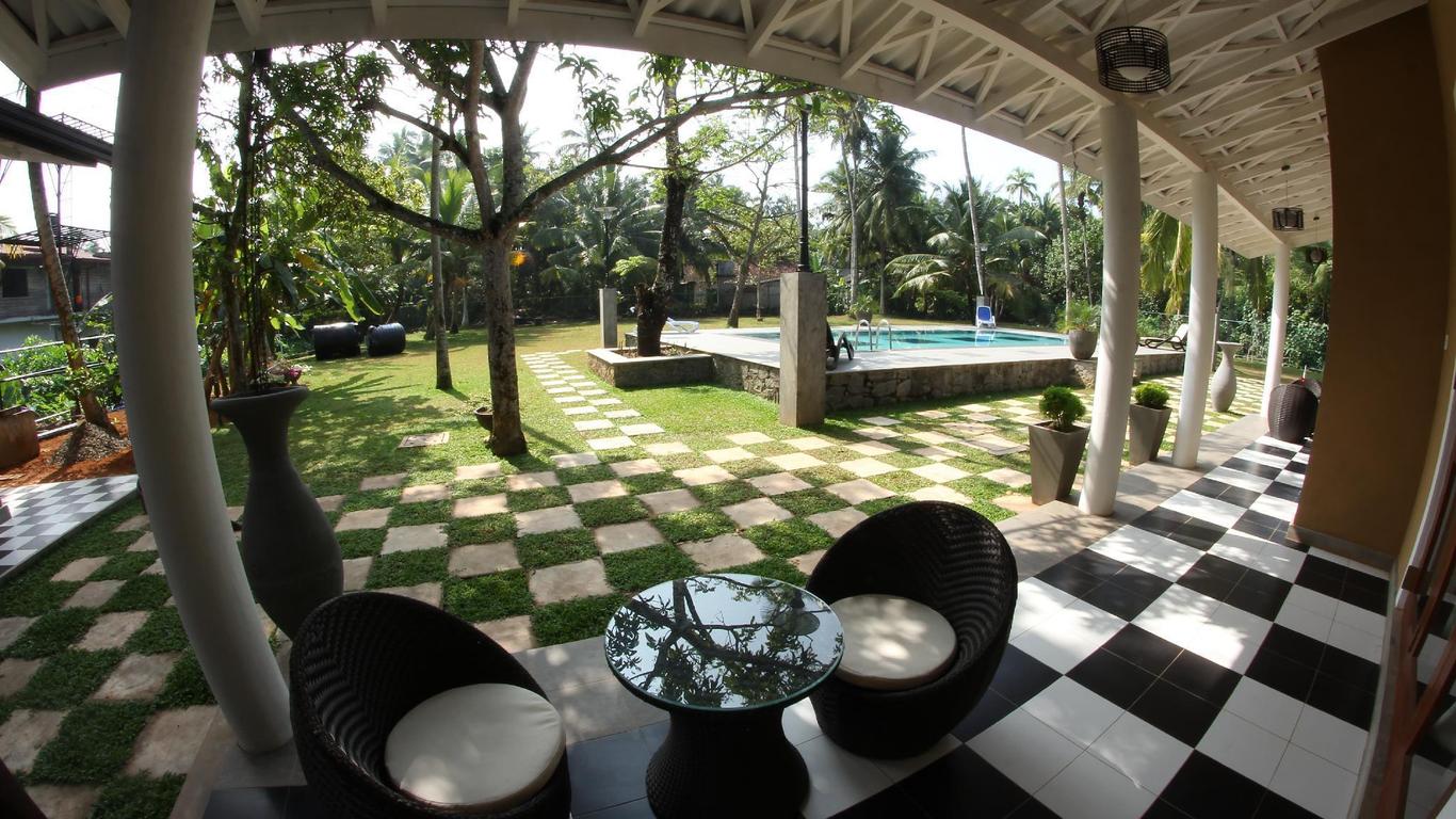 Villa Velmarie & Ayurveda Resort