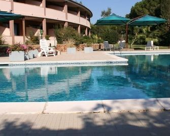 Verdemare Sardegna Uno - Villasimius - Piscina
