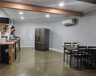 Bin there Done that! - Platte - Dining room