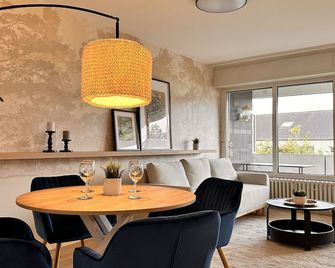'Moderne Wohnung 89m2' with Balcony and Wi-Fi - Dinslaken - Essbereich