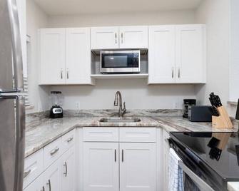 The Hideaway at Lake Ridge 3 - Fort Lauderdale - Cocina