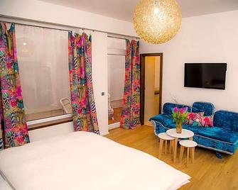 Boutique Hotel Frieden - Weiden in der Oberpfalz - Bedroom