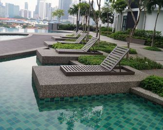 2 bedrooms condo in Kuala Lumpur citi centre - كوالا لمبور - حوض السباحة