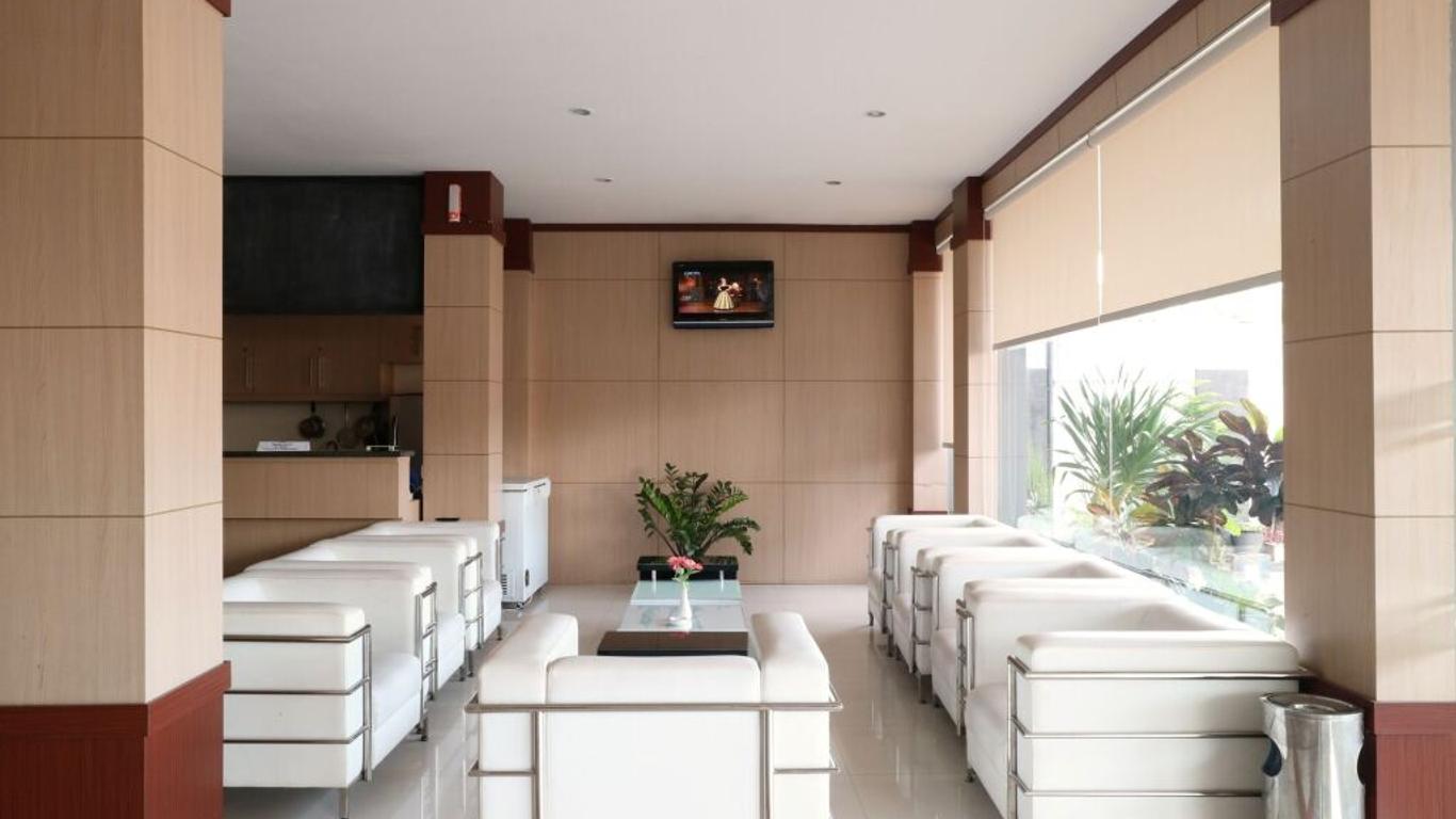 Tembok Batu Residence