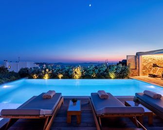 M - Mykonos Villas - Tourlos - Pool