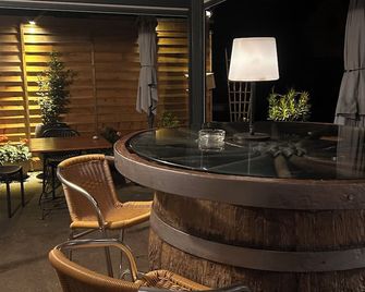 Logis Hotel Restaurant Auberge Du Cheval Blanc - Chamouilley