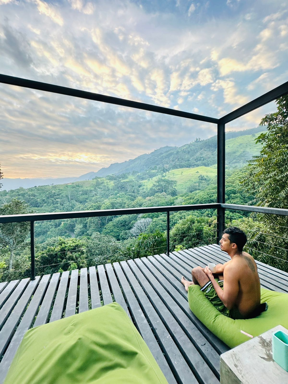 رومانس فالي