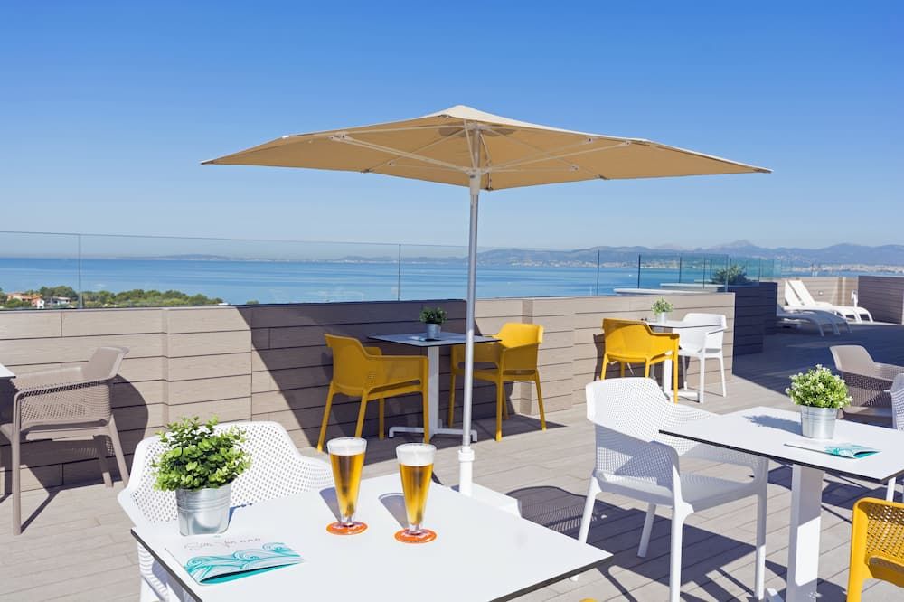 Hsm Son Veri - Adults Only - S'Arenal - מרפסת