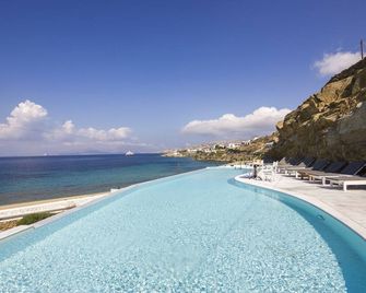 Mykonos Beach Hotel - Mykonos - Pool