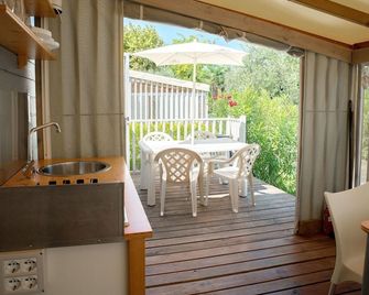 Vallicella Glamping Resort - Scarlino - Balcone