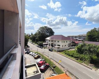 Jubilee Hotel - Bandar Seri Begawan - Balcó