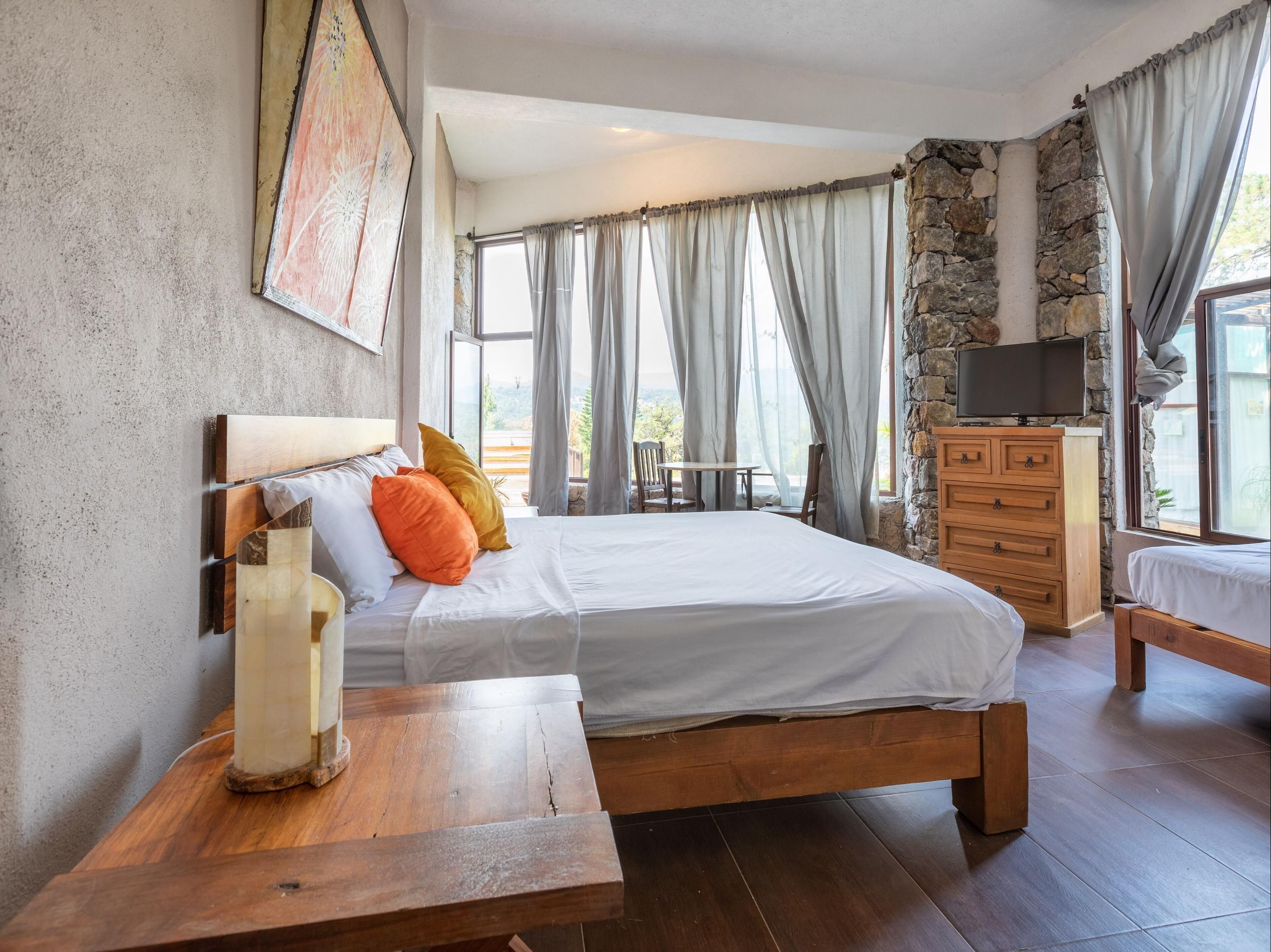 Hotel Santa Rosa - Valle de Bravo
