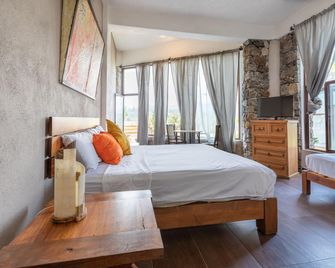 Hotel Santa Rosa - Valle de Bravo