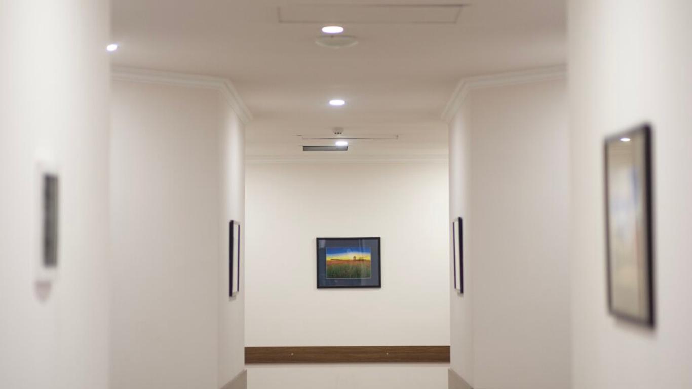 Regineh Hotel