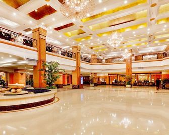 New Century Hotel Xiaoshan - האנגג'ואו - לובי