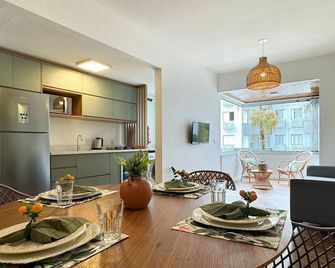 Apartamento No Jurerê Open Shopping - Ndi007 - Florianopolis - Dining room