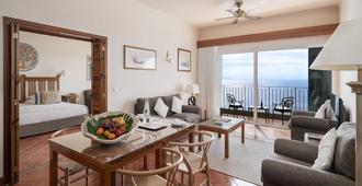 Albatroz Beach & Yacht Club - Santa Cruz - Living room