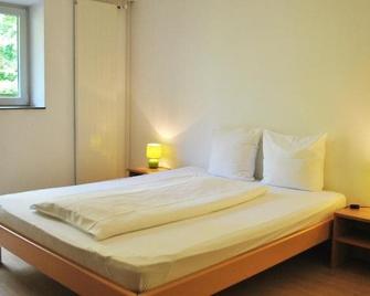 Business Hotel Riverside - Dornach - Bedroom