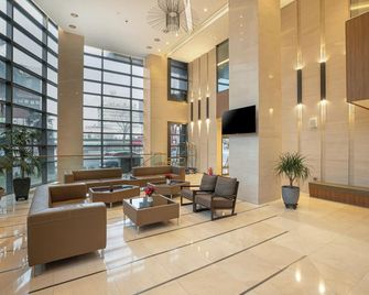 Hotel Goldendaisy Seogwipo Ocean - סאוגוויפו - לובי