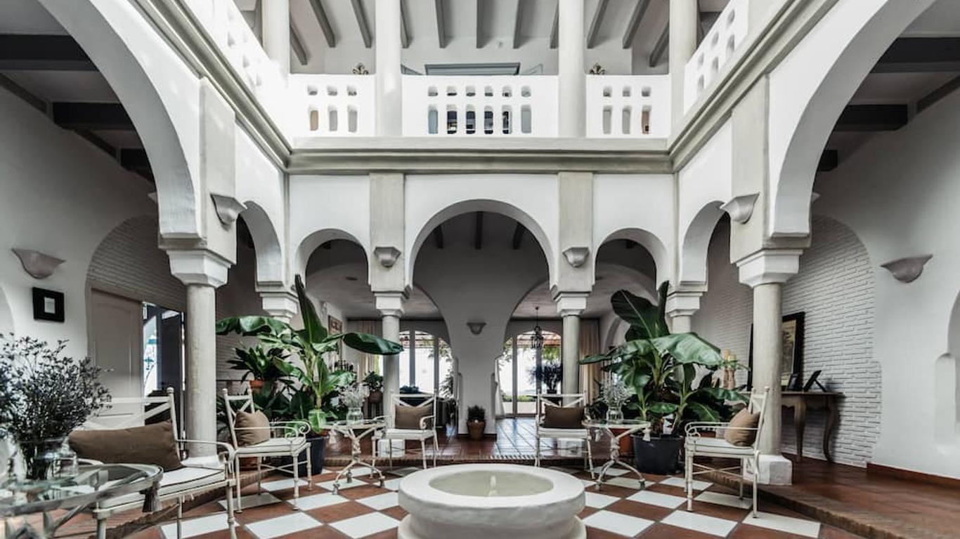 بي بو هوتل كورتيجو برافو