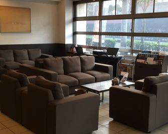 New Station Hotel Premiere - Isahaya - Lounge