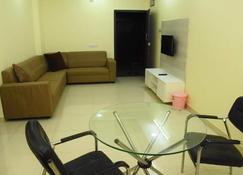 Sweet Homes - Hyderabad - Living room