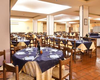 델베르그 팰리스 호텔 - 피조페라토 - 레스토랑