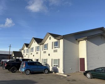 Crossfield Country Inn - Airdrie - Κτίριο