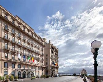 Grand Hotel Santa Lucia - Nápoles - Edifício
