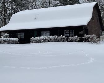 Lakeview Lane Cabin Lake Greeson Self Creek Daisy, Arkansas - Kirby - Edificio