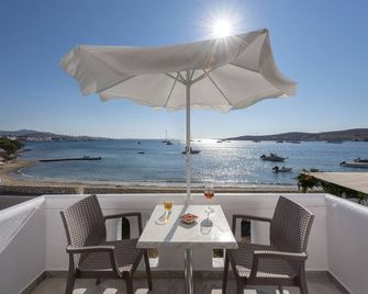 Irene Hotel - Beachfront - Parikia - Balcony