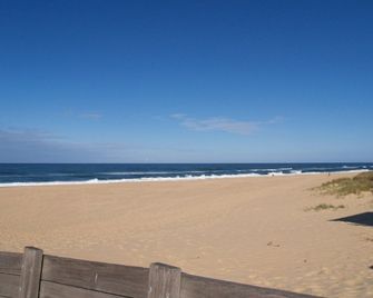 Bamboo Motor Inn - Lakes Entrance - Pláž